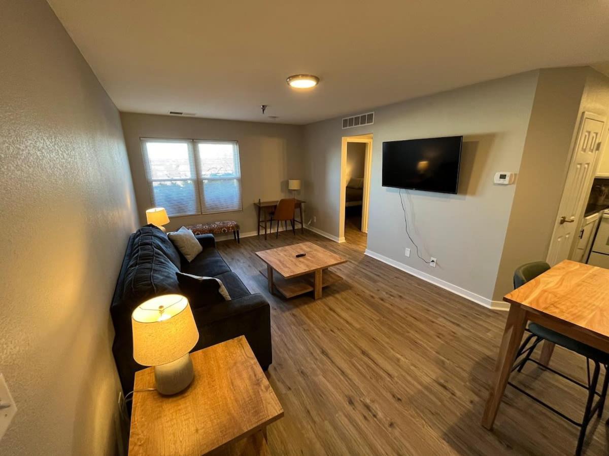 Apartamento Aksarben 1 Bedroom-close To I-80 Omaha