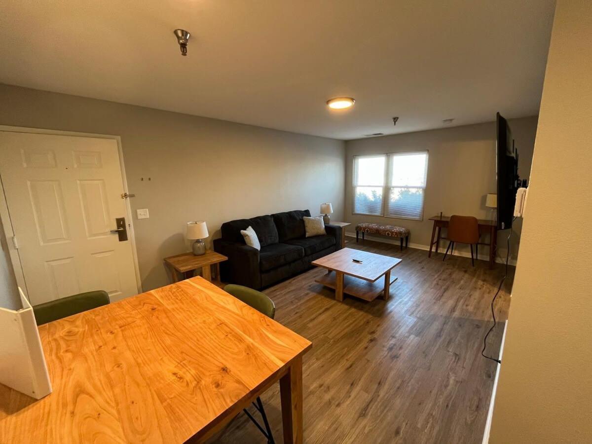Apartamento Aksarben 1 Bedroom-close To I-80 Omaha